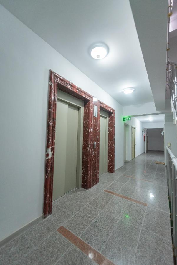 Royal Moonlight Apartment Mamaia Exterior photo